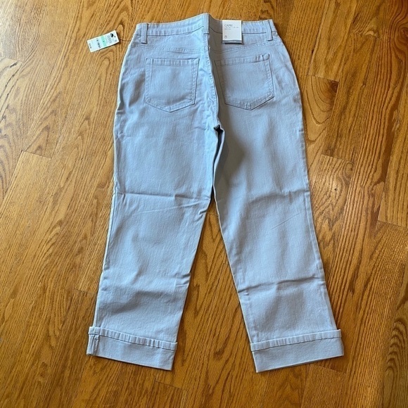 NWT woman’s mid rise curvy fit capri size 8 - Picture 3 of 7